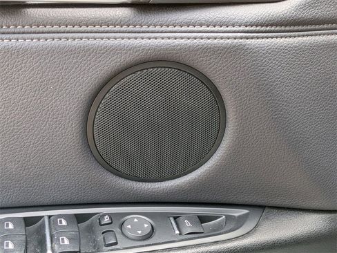 Used 2018 BMW X5 xDrive35i image 17