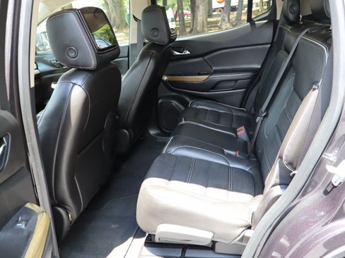 Used 2019 GMC Acadia Denali AWD/4WD image 41
