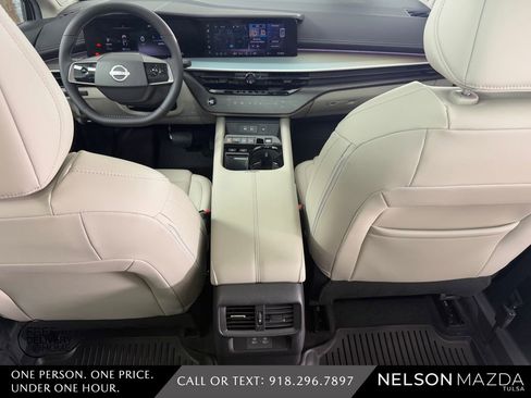 Used 2025 Nissan Murano SL image 42