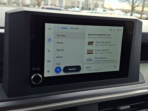 Used 2025 Toyota 4Runner SR5 image 16