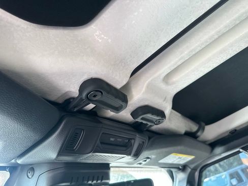 Used 2026 Jeep Wrangler Unlimited Rubicon AWD/4WD image 44