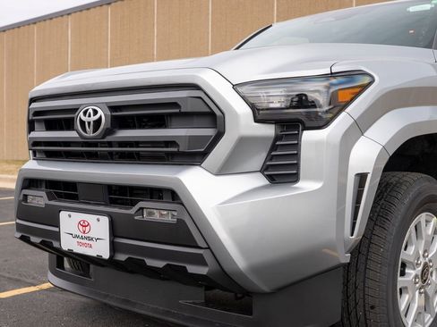 New 2026 Toyota Tacoma SR5 image 6