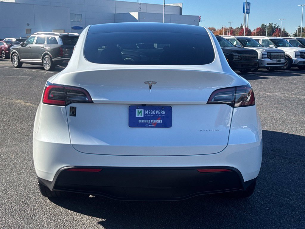 Used 2023 Tesla Model Y Long Range AWD/4WD image 8