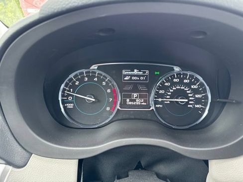 Used 2017 Subaru Forester 2.5i Premium AWD/4WD image 5