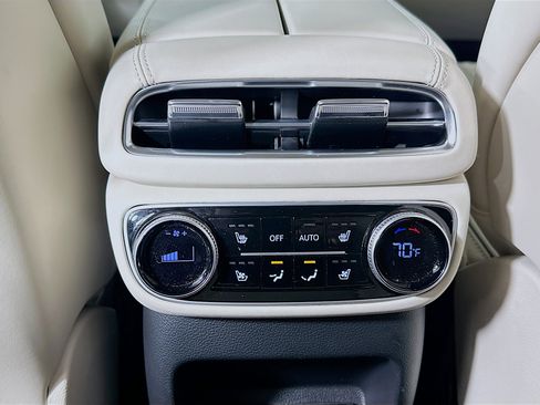 Used 2024 Genesis GV80 3.5T w/ Prestige Package image 26