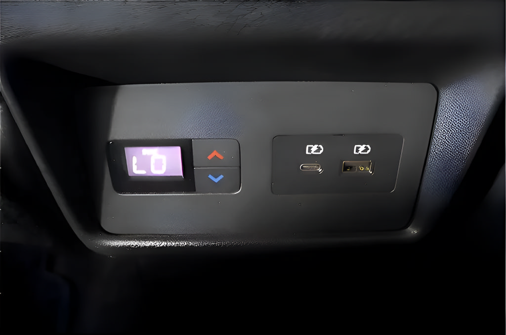 Used 2021 Nissan Rogue SL FWD image 28
