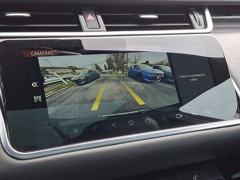 Used 2020 Land Rover Range Rover Evoque SE AWD/4WD image 19