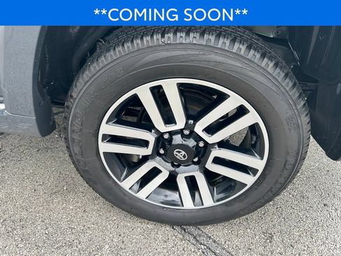 Certified 2024 Toyota 4Runner Limited AWD/4WD image 18