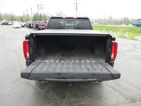 Used 2025 GMC Sierra 1500 SLT w/ SLT Premium Plus Package image 8