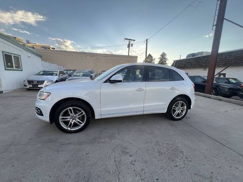 Used 2016 Audi Q5 2.0T Premium Plus w/ Technology Package AWD/4WD image 26