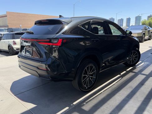 Used 2024 Lexus NX 250 FWD image 4