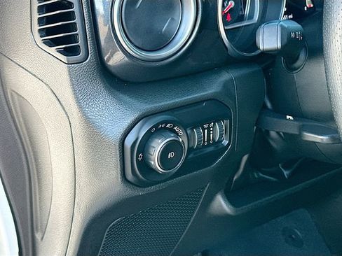 Certified 2022 Jeep Wrangler Unlimited Rubicon w/ Trailer Tow Package image 10