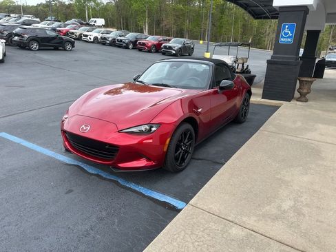 New 2026 MAZDA MX-5 Miata Sport RWD image 4