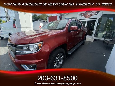 Used 2016 Chevrolet Colorado Z71 AWD/4WD image 2