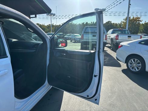 Used 2018 Dodge Grand Caravan GT image 12