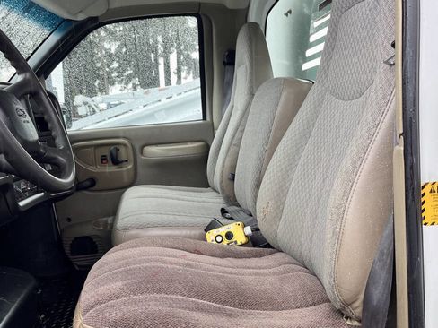 Used 2007 Chevrolet Kodiak C4500 2WD Regular Cab image 22