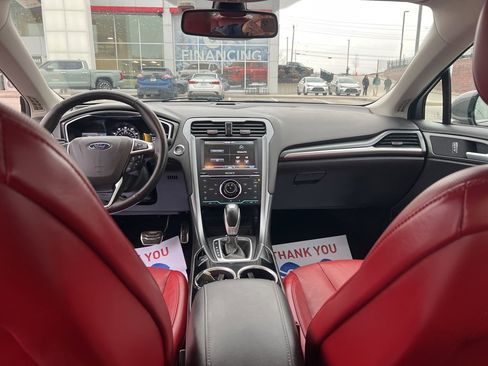 Used 2014 Ford Fusion Titanium image 27