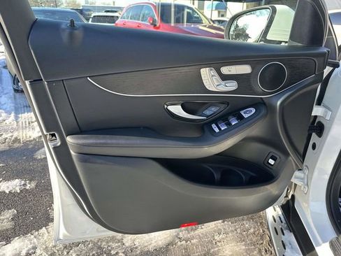 Certified 2022 Mercedes-Benz GLC 300 4MATIC Coupe image 11