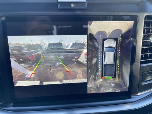 New 2026 Ford F250 Lariat w/ Black Appearance Package image 21