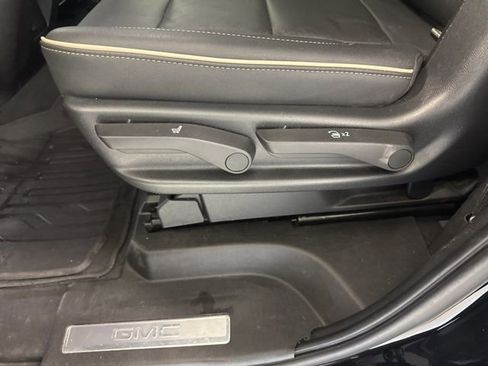Used 2021 GMC Yukon SLT image 23