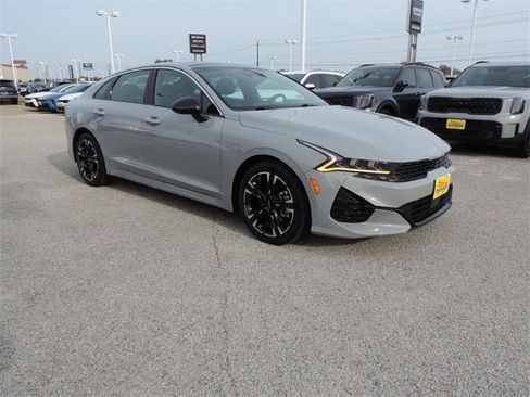 Used 2023 Kia K5 GT-Line image 3