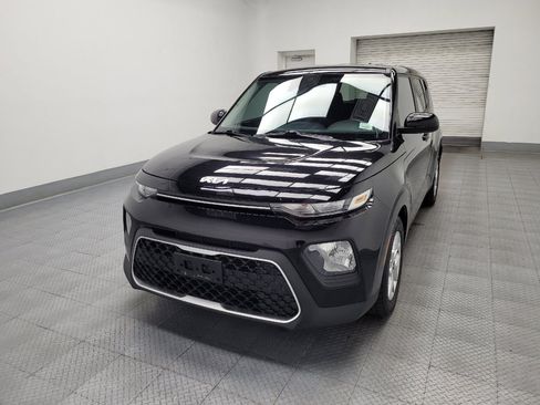 Used 2022 Kia Soul LX w/ Technology Package FWD image 15