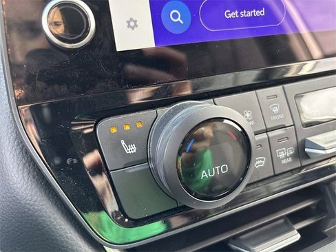 Used 2025 Toyota Grand Highlander LE image 37