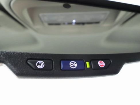 Used 2022 GMC Canyon Denali image 20