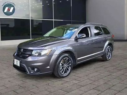 Used 2018 Dodge Journey SXT w/ Connectivity Group