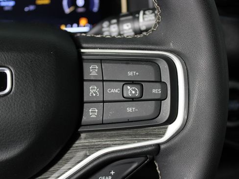 Used 2022 Jeep Wagoneer Series II image 20