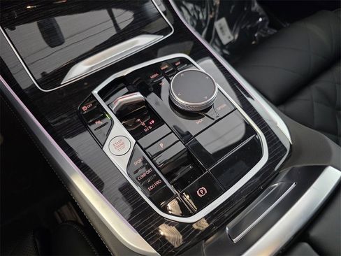 New 2026 BMW X5 sDrive40i w/ M Sport Package image 16