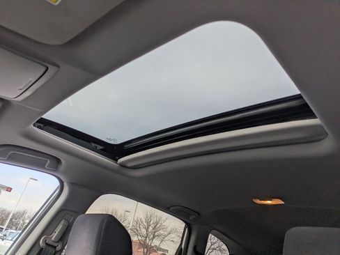 Used 2021 Honda CR-V EX image 26