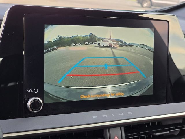 Used 2024 Toyota Prius Prime FWD image 31
