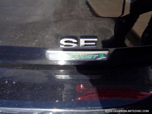 Used 2016 Ford Focus SE image 6