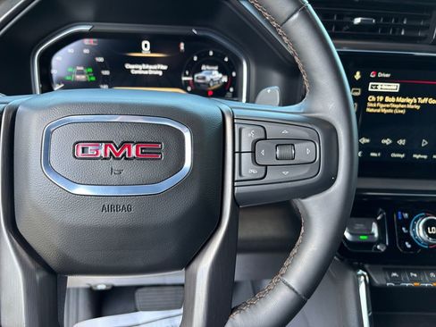 Used 2024 GMC Sierra 1500 AT4 w/ Technology Package AWD/4WD image 20