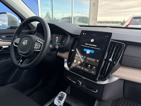 New 2026 Volvo XC90 B5 Core w/ Protection Package image 16