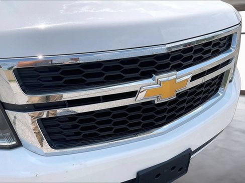 Used 2019 Chevrolet Tahoe LT AWD/4WD image 31