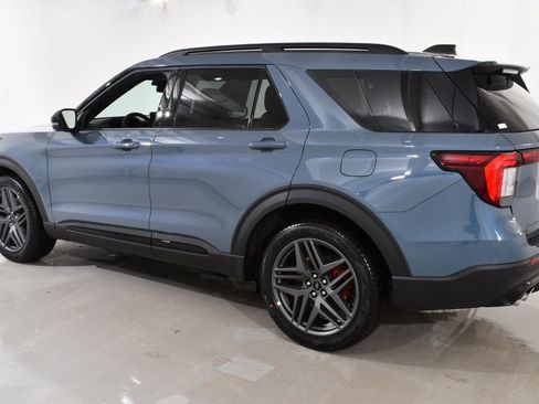 New 2026 Ford Explorer ST w/ Sun And Sound Package image 15