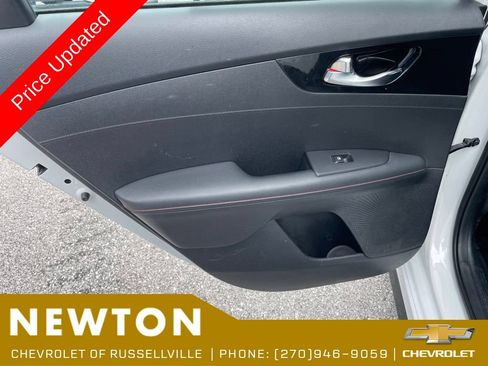 Used 2024 Kia Forte GT FWD image 34