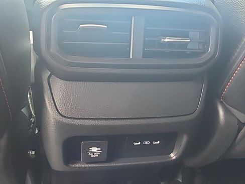 Used 2025 Honda Passport TrailSport image 18