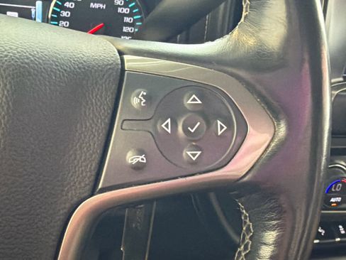 Used 2018 Chevrolet Silverado 1500 High Country AWD/4WD image 35