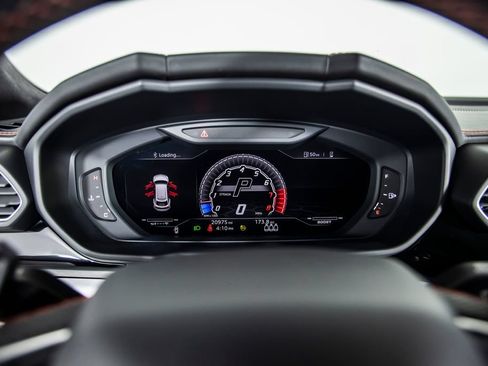 Used 2021 Lamborghini Urus AWD/4WD image 29