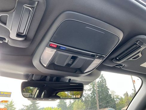 New 2025 Subaru Forester Limited image 18