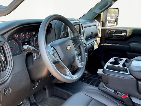 New 2026 Chevrolet Silverado 2500 W/T w/ WT Convenience Package image 7