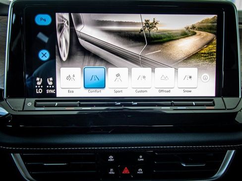 New 2026 Volkswagen Atlas SE image 39