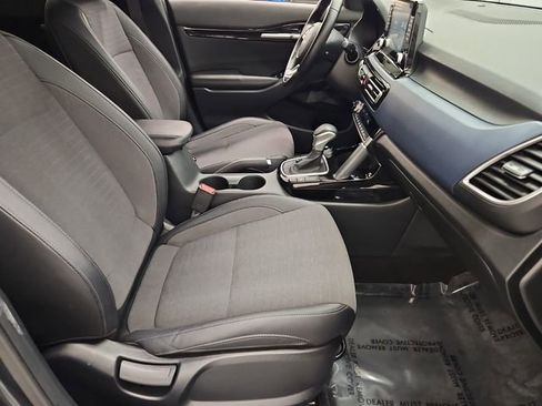 Used 2023 Kia Seltos S image 18