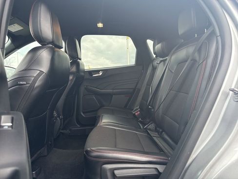 Used 2024 Ford Escape ST-Line image 28