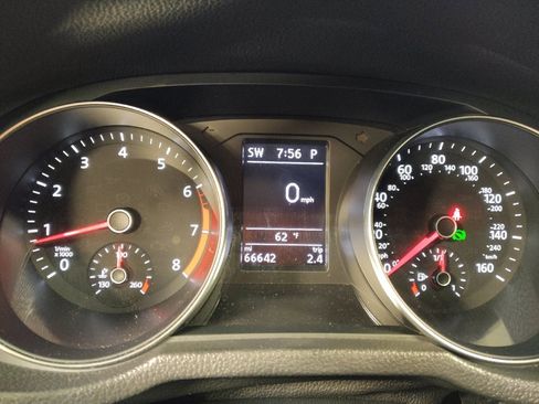 Used 2018 Volkswagen Passat 2.0T SE image 23