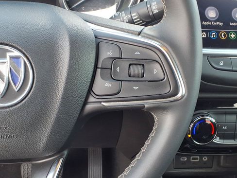 Used 2022 Buick Encore GX Preferred w/ Cold Weather Comfort Package FWD image 17