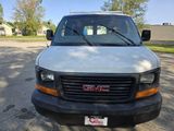 Used 2008 GMC Savana 1500 AWD image 2